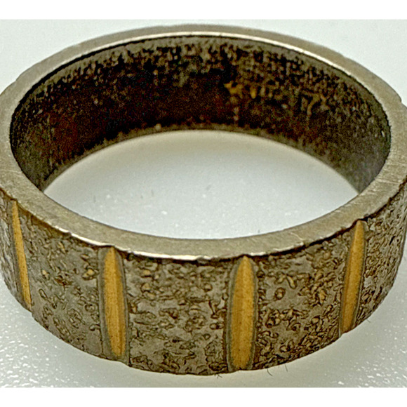 Vintage Uncas Cigar Band Ring Sz 7 Silver Gold Metal Ribbed As-Is - Picture 7 of 13